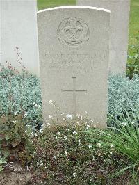 Bethune Town Cemetery - Smith, John Veere